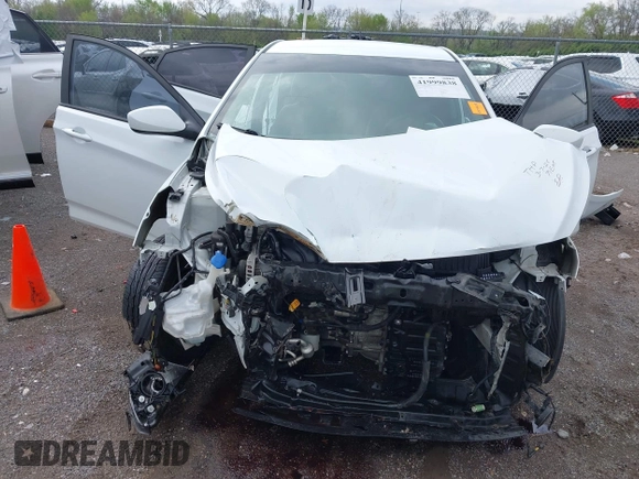 2017 Hyundai Accent SE with VIN KMHCT4AE6HU351954, listed as a IAAI auction lot 41999838 with 111,850 mi miles and . Bid and sale history available at carsss.com. Image 6.