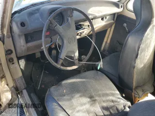 1975 Volkswagen Beetle with VIN 1342531579, listed as a Copart auction lot 46537415 with 48,724 mi miles and Clean Title. Bid and sale history available at DreamBid. Image 8.