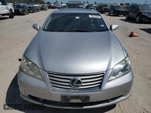 2010 Lexus ES 330 with VIN JTHBK1EG3A2414554, listed as a Copart auction lot 49527055 with 136,859 mi miles and Clean Title. Bid and sale history available at DreamBid. Image 5.