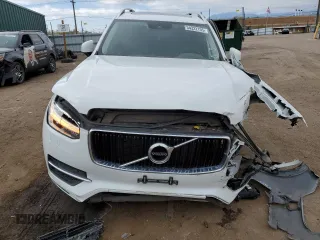 2018 Volvo XC90 Momentum с VIN YV4A22PK0J1378054, выставлен на аукционе Copart как лот 54322155 с пробегом 88 822 миль миль и Списание • Salvage title. История ставок и продаж доступна на DreamBid. Изображение 5.