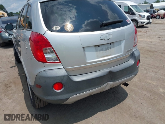 2013 Chevrolet Captiva Sport LS z VIN 3GNAL2EK6DS592835, wystawiony jako IAAI lot #42458620 z przebiegiem 236 177 mil mil oraz . Historia ofert i sprzedaży dostępna na DreamBid. Obrazek 6.