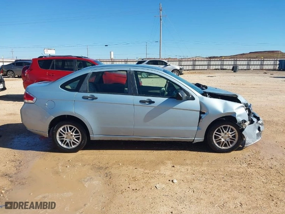 2008 Ford Focus SE with VIN 1FAHP35N28W214541, listed as a IAAI auction lot 40882796 with NaN miles. Bid and sale history available at carsss.com. Image 13.