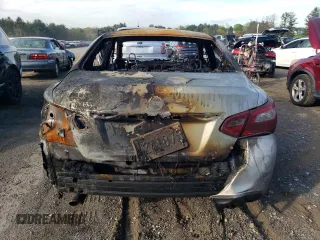 2017 Nissan Altima S z VIN 1N4AL3AP3HN321690, wystawiony jako Copart lot #53532975 z przebiegiem Nie podano mil oraz Szkoda całkowita • Salvage title. Historia ofert i sprzedaży dostępna na DreamBid. Obrazek 6.