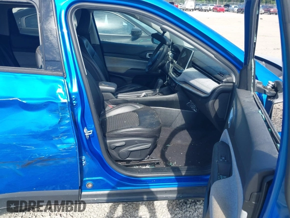 2022 Jeep Compass Latitude with VIN 3C4NJCBB6NT229148, listed as a IAAI auction lot 42342559 with 26,915 mi miles and . Bid and sale history available at DreamBid. Image 5.