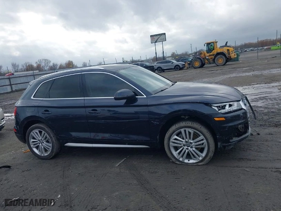 2018 Audi Q5 Premium Plus with VIN WA1BNAFYXJ2092411, listed as a IAAI auction lot 41051336 with 54,595 mi miles. Bid and sale history available at carsss.com. Image 14.