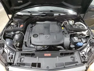 2013 Mercedes-Benz C 300 Sport z VIN WDDGF8AB3DR282363, wystawiony jako Copart lot #58652485 z przebiegiem 126 555 mil mil oraz Szkoda całkowita • Salvage title. Historia ofert i sprzedaży dostępna na DreamBid. Obrazek 11.