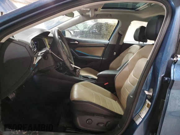 2019 Volkswagen Jetta SEL Premium с VIN 3VWGB7BU3KM204192, выставлен на аукционе Copart как лот 42998645 с пробегом 25 621 миль миль и Списание • Salvage title. История ставок и продаж доступна на DreamBid. Изображение 7.