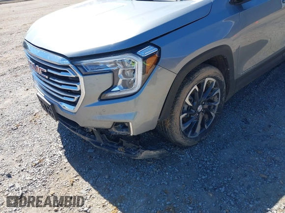 2023 GMC Terrain SLT z VIN 3GKALPEG0PL253752, wystawiony jako IAAI lot #41728046 z przebiegiem 35 829 mil mil oraz . Historia ofert i sprzedaży dostępna na DreamBid. Obrazek 17.