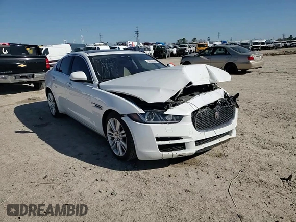 2019 Jaguar XE 25t Premium with VIN SAJAD4FX9KCP49404, listed as a Copart auction lot 48826365 with 141,322 mi miles and Salvage Title. Bid and sale history available at DreamBid. Image 11.
