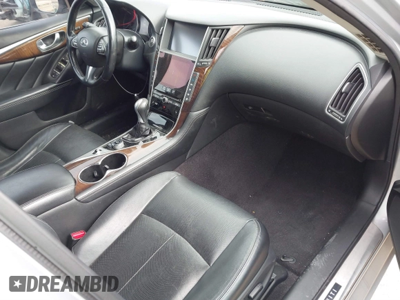 2014 Infiniti Q50 with VIN JN1BV7AP0EM681679, listed as a IAAI auction lot 41371773 with 141,940 mi miles. Bid and sale history available at carsss.com. Image 5.