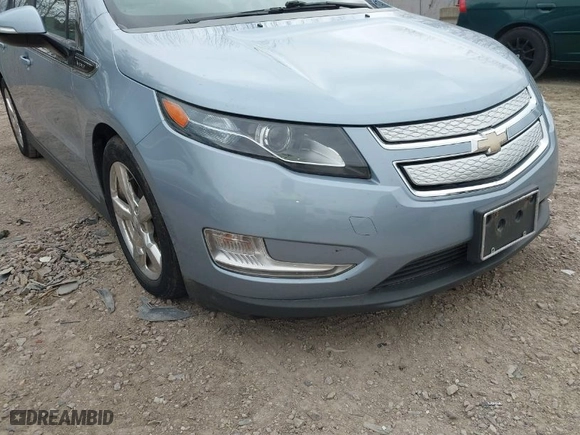 2013 Chevrolet Volt with VIN 1G1RB6E44DU110167, listed as a IAAI auction lot 42031208 with 96,154 mi miles. Bid and sale history available at carsss.com. Image 6.