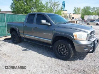 2006 Dodge Ram 1500 SLT with VIN 1D7HU18286S587649, listed as a IAAI auction lot 42079356 with 258,265 mi miles. Bid and sale history available at carsss.com. Image 1.