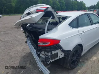 2020 Ford Fusion SE with VIN 3FA6P0HD9LR226500, listed as a IAAI auction lot 42296526 with 48,468 mi miles and . Bid and sale history available at DreamBid. Image 18.