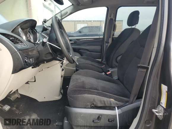 2019 Dodge Grand Caravan SE with VIN 2C4RDGBG0KR583936, listed as a Copart auction lot 53003875 with 299,602 mi miles and Clean Title. Bid and sale history available at DreamBid. Image 7.