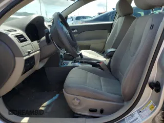 2012 Ford Fusion SE with VIN 3FAHP0HGXCR198032, listed as a Copart auction lot 56232155 with 130,473 mi miles and Clean title. Bid and sale history available at DreamBid. Image 7.