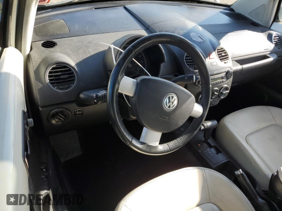2008 Volkswagen Beetle with VIN 3VWFG31C08M510855, listed as a Copart auction lot 45836855 with 169,212 mi miles and Salvage Title. Bid and sale history available at DreamBid. Image 8.