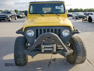 2006 Jeep Wrangler X with VIN 1J4FA39S16P700360, listed as a Copart auction lot 62078655 with 182,450 mi miles and Clean title. Bid and sale history available at DreamBid. Image 5.