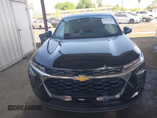 2025 Chevrolet Trax LS with VIN KL77LFEP8SC083660, listed as a IAAI auction lot 41993641 with 6,667 mi miles and . Bid and sale history available at DreamBid. Image 12.