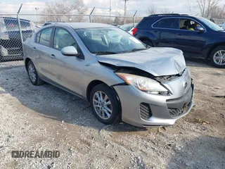 2013 Mazda 3 i SV with VIN JM1BL1TF4D1719757, listed as a IAAI auction lot 41845303 with 134,106 mi miles. Bid and sale history available at carsss.com. Image 1.