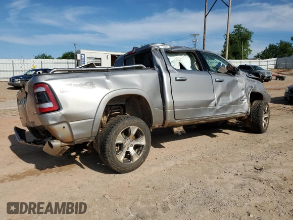 2019 Ram 1500 Laramie z VIN 1C6SRFJT1KN686363, wystawiony jako Copart lot #54934355 z przebiegiem Nie podano mil oraz Szkoda całkowita • Salvage title. Historia ofert i sprzedaży dostępna na DreamBid. Obrazek 3.