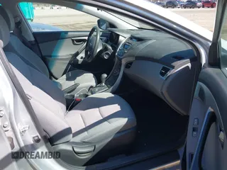 2013 Hyundai Elantra GLS z VIN 5NPDH4AE4DH333340, wystawiony jako IAAI lot #42068261 z przebiegiem 122 863 mil mil oraz . Historia ofert i sprzedaży dostępna na DreamBid. Obrazek 5.