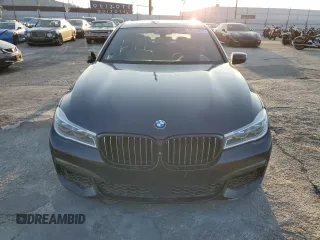 2017 BMW 7 Series 750i with VIN WBA7F0C57HGM21136, listed as a Copart auction lot 88525335 with 102,508 mi miles and Salvage title. Bid and sale history available at DreamBid. Image 5.