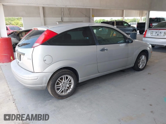 2005 Ford Focus S with VIN 3FAFP31N15R101692, listed as a IAAI auction lot 42201021 with 95,367 mi miles and . Bid and sale history available at DreamBid. Image 4.