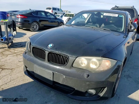 2012 BMW 1 Series 128i with VIN WBAUP7C55CVP24011, listed as a Copart auction lot 41332505 with 132,879 mi miles and Salvage Title. Bid and sale history available at carsss.com. Image 10.