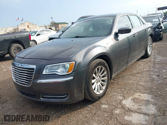 2013 Chrysler 300 with VIN 2C3CCAAG0DH556501, listed as a IAAI auction lot 42104305 with 91,914 mi miles. Bid and sale history available at carsss.com. Image 2.