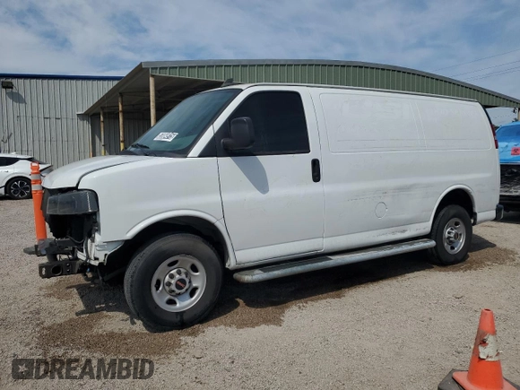 2020 GMC Savana Cargo Van with VIN 1GTW7AFG8L1210215, listed as a Copart auction lot 53084915 with 34,435 mi miles and Clean Title. Bid and sale history available at carsss.com. Image 1.
