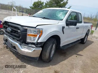 2022 Ford F-150 XL z VIN 1FTEX1EB8NKF26762, wystawiony jako IAAI lot #42217335 z przebiegiem 40 226 mil mil oraz . Historia ofert i sprzedaży dostępna na DreamBid. Obrazek 20.