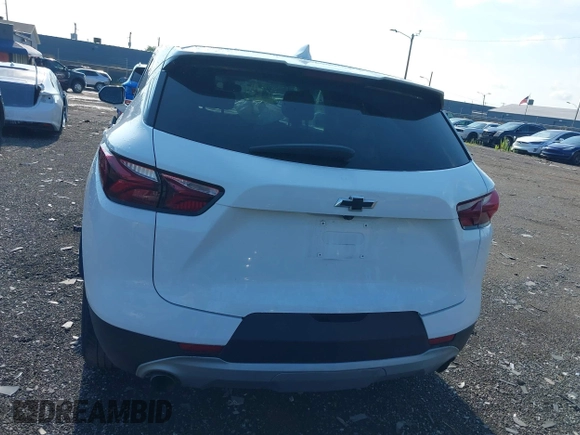 2021 Chevrolet Blazer LT z VIN 3GNKBCR4XMS584620, wystawiony jako IAAI lot #39878731 z przebiegiem 20 731 mil mil oraz . Historia ofert i sprzedaży dostępna na DreamBid. Obrazek 16.