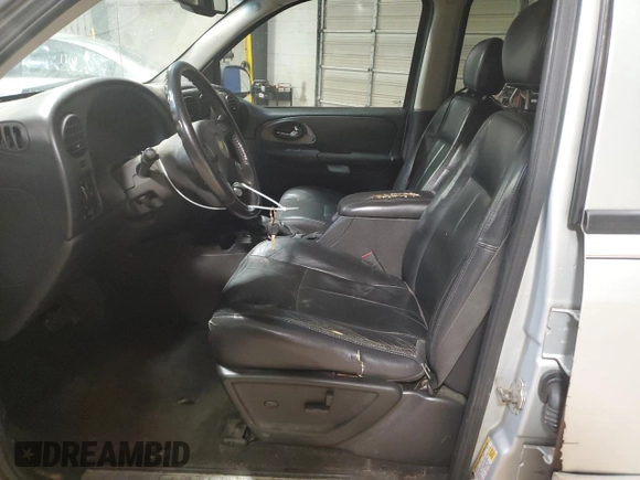 2008 Chevrolet TrailBlazer 1LT with VIN 1GNDT13S082117550, listed as a Copart auction lot 72568774 with 204,283 mi miles and Salvage Title. Bid and sale history available at DreamBid. Image 7.
