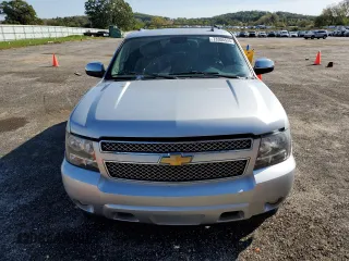 2013 Chevrolet Suburban LTZ with VIN 1GNSCKE0XDR363158, listed as a Copart auction lot 73305534 with 167,841 mi miles and Clean Title. Bid and sale history available at carsss.com. Image 5.
