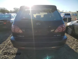2000 Lexus RX 300 with VIN JT6HF10U2Y0121920, listed as a Copart auction lot 76262754 with 108,103 mi miles and Clean Title. Bid and sale history available at carsss.com. Image 6.