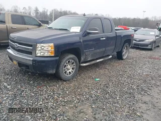2007 Chevrolet Silverado 1500 LT w/1LT with VIN 2GCEC19C971650265, listed as a IAAI auction lot 41572601 with 240,251 mi miles. Bid and sale history available at carsss.com. Image 18.