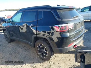 2020 Jeep Compass Trailhawk with VIN 3C4NJDDB4LT220965, listed as a IAAI auction lot 41742194 with 121,704 mi miles and . Bid and sale history available at carsss.com. Image 3.