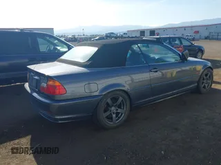 2001 BMW 3 Series 325Ci with VIN WBABS33481JY57131, listed as a IAAI auction lot 42111266 with 97,924 mi miles. Bid and sale history available at carsss.com. Image 4.