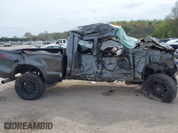 2015 Ford Super Duty F-250 SRW Lariat with VIN 1FT7W2BT4FED12351, listed as a IAAI auction lot 41944143 with 1 mi miles. Bid and sale history available at carsss.com. Image 12.