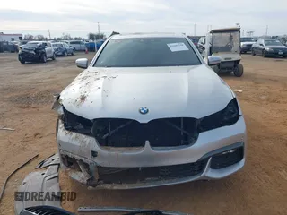 2019 BMW 7 Series 740i с VIN WBA7E2C57KB216466, выставлен на аукционе IAAI как лот 41689258 с пробегом 79 962 миль миль и . История ставок и продаж доступна на DreamBid. Изображение 13.