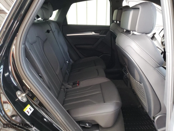 2023 Audi Q5 Sportback S line Premium Plus with VIN WA15AAFY1P2015055, listed as a Copart auction lot 53086143 with 139 mi miles. Bid and sale history available at carsss.com. Image 11.