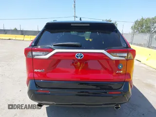 2022 Toyota RAV4 XSE with VIN JTMEB3FV8ND090664, listed as a IAAI auction lot 42465718 with 22,227 mi miles and . Bid and sale history available at DreamBid. Image 17.