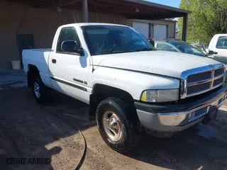 2001 Dodge Ram 1500 with VIN 1B7HF16Y61S166436, listed as a IAAI auction lot 41878348 with 143,114 mi miles. Bid and sale history available at carsss.com. Image 1.