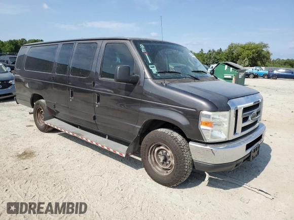 2009 Ford Econoline Cargo z VIN 1FTNS24W09DA17459, wystawiony jako Copart lot #56044445 z przebiegiem 177 697 mil mil oraz Tytuł czysty. Historia ofert i sprzedaży dostępna na DreamBid. Obrazek 4.