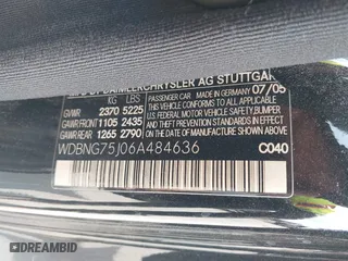 2006 Mercedes-Benz S-Class 5.0L with VIN WDBNG75J06A484636, listed as a IAAI auction lot 42058885 with 1 mi miles. Bid and sale history available at carsss.com. Image 9.
