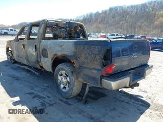 2011 Ford F-250 XL with VIN 1FT7W2B66BEA01931, listed as a IAAI auction lot 41964256 with Not provided miles and . Bid and sale history available at DreamBid. Image 3.
