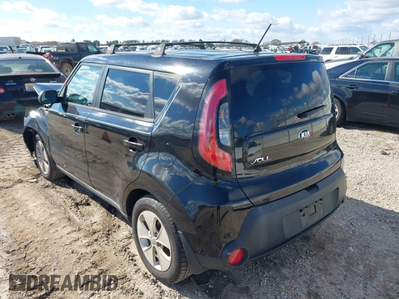 2015 Kia Soul z VIN KNDJN2A21F7126885, wystawiony jako IAAI lot #38411087 z przebiegiem 181 239 mil mil oraz . Historia ofert i sprzedaży dostępna na DreamBid. Obrazek 3.