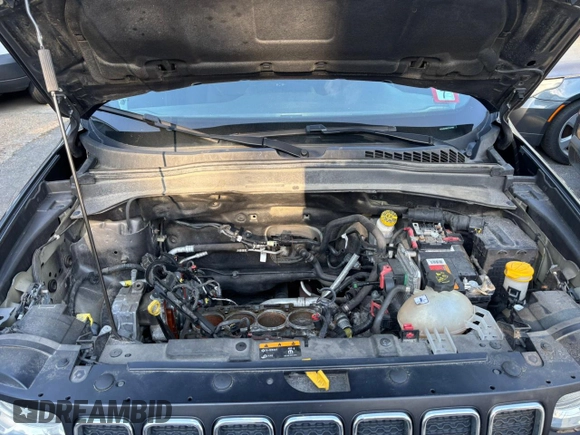 2020 Jeep Renegade Jeepster with VIN ZACNJBAB3LPL47283, listed as a Copart auction lot 57184485 with Not provided miles and Clean title. Bid and sale history available at DreamBid. Image 7.