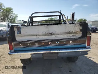 1972 Chevrolet Blazer z VIN CKE182F169586, wystawiony jako Copart lot #53123225 z przebiegiem Nie podano mil oraz Szkoda całkowita • Salvage title. Historia ofert i sprzedaży dostępna na DreamBid. Obrazek 6.