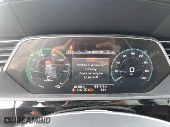 2019 Audi e-tron Premium Plus z VIN WA1LABGE1KB021741, wystawiony jako Copart lot #54774875 z przebiegiem 80 489 mil mil oraz Szkoda całkowita • Salvage title. Historia ofert i sprzedaży dostępna na DreamBid. Obrazek 9.